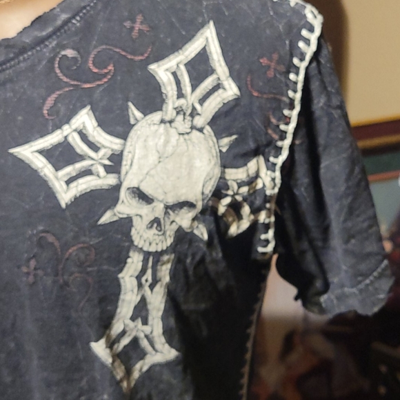 Affliction shirt - Picture 4 of 6